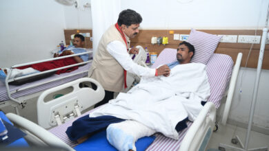 उपमुख्यमंत्री विजय शर्मा ने आईईडी ब्लास्ट में घायल जवानों से अस्पताल में की मुलाकात….