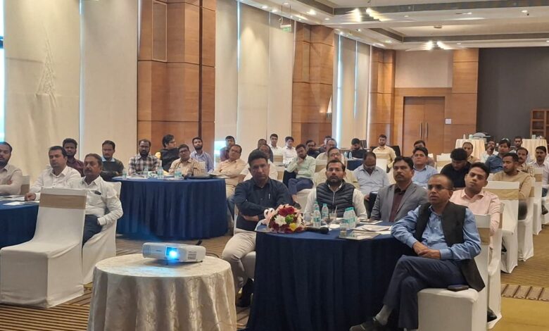 सड़क सुरक्षा, ब्लैक स्पॉट सुधार, साइनेज, सोलर आरपीएम, सोलर स्टड, मिडियन मार्कर एवं सुरक्षा उपायों की दी गई जानकारी….