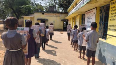 प्रार्थना सभा में गूंजेंगी अखबार की सुर्खियां : विद्यार्थियों की दिनचर्या में शामिल हुआ अखबार वाचन…. प्रार्थना सभा में गूंजेंगी अखबार की सुर्खियां : विद्यार्थियों की दिनचर्या में शामिल हुआ अखबार वाचन….