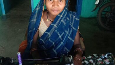 महतारी वंदन योजना बनी महिला सशक्तिकरण की मजबूत आधारशिला, श्रीमती ग्रीसलता साहू ने सिलाई कार्य से बढ़ाया आत्मनिर्भरता की ओर कदम….