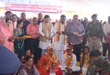 छत्तीसगढ़ सरकार की मुख्यमंत्री कन्या विवाह योजना की सराहनीय पहल- पर्यटन एवं संस्कृति मंत्री राजेश अग्रवाल ने 283 जोड़ों को दिया आशीर्वाद….