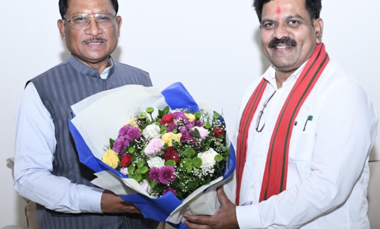 नक्सलमुक्त छत्तीसगढ़ गढ़ेगा विकास का स्वर्णिम भविष्य : मुख्यमंत्री विष्णुदेव साय….. नक्सलमुक्त छत्तीसगढ़ गढ़ेगा विकास का स्वर्णिम भविष्य : मुख्यमंत्री विष्णुदेव साय…..