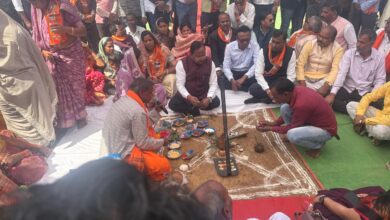 कृषि मंत्री राम विचार नेताम ने धोन्धा प्रतापपुर में किया कृषि महाविद्यालय का भूमि पूजन… कृषि मंत्री राम विचार नेताम ने धोन्धा प्रतापपुर में किया कृषि महाविद्यालय का भूमि पूजन…