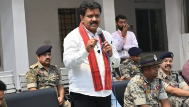 उपमुख्यमंत्री विजय शर्मा ने पुनर्वास केंद्र दंतेवाड़ा में युवाओं से की मुलाकात…. उपमुख्यमंत्री विजय शर्मा ने पुनर्वास केंद्र दंतेवाड़ा में युवाओं से की मुलाकात….