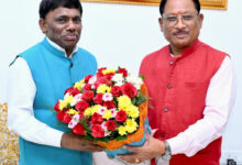 मुख्यमंत्री विष्णु देव साय से गोवा के खेल एवं जनजातीय कल्याण मंत्री रमेश तावड़कर की सौजन्य भेंट….