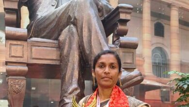 बस्तर की सरपंच जयंती कश्यप दिल्ली में हुई सम्मानित, जयंती के सशक्त नेतृत्व से बदली गांव की तस्वीर….