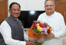 मुख्यमंत्री विष्णु देव साय ने विधानसभा अध्यक्ष डॉ. रमन सिंह से की सौजन्य मुलाकात…. मुख्यमंत्री विष्णु देव साय ने विधानसभा अध्यक्ष डॉ. रमन सिंह से की सौजन्य मुलाकात….