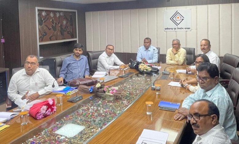 झारखंड राज्य आवास बोर्ड की 6 सदस्यीय टीम छत्तीसगढ़ पहुंची, आवासीय योजनाओं और प्रक्रियाओं का करेगी अध्ययन…..