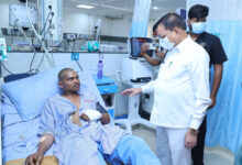 सिंघीतराई प्लांट हादसा: कैबिनेट मंत्री लखन देवांगन ने घायलों का जाना हालचाल, बेहतर उपचार के दिए निर्देश…. सिंघीतराई प्लांट हादसा: कैबिनेट मंत्री लखन देवांगन ने घायलों का जाना हालचाल, बेहतर उपचार के दिए निर्देश….