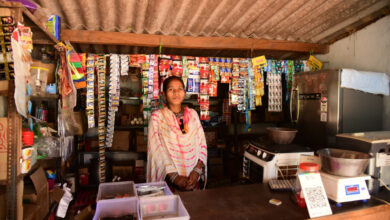 आजीविका मिशन से रमशीला कश्यप को मिला आत्मनिर्भरता का संबल, किराना दुकान से लगभग 25 हजार रुपये की कर रहीं हैं आय अर्जित….