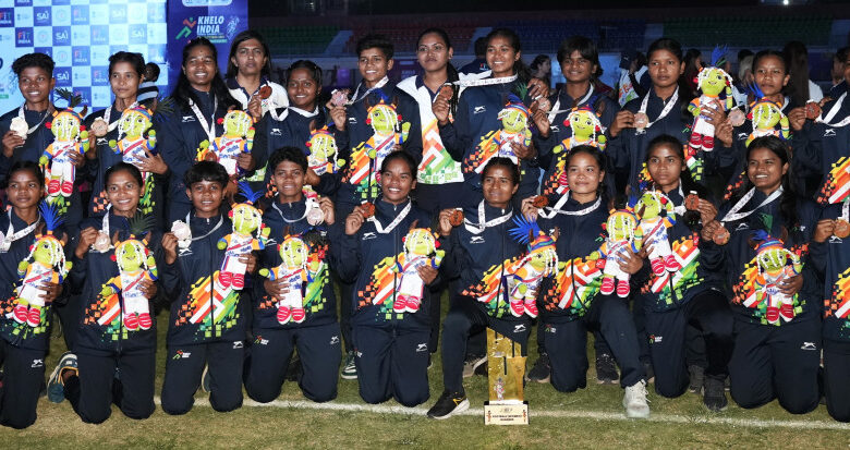 खेलो इंडिया ट्राइबल गेम्स (नवां दिन राउंड-अप): किरण पिस्दा के एकमात्र गोल से छत्तीसगढ़ ने महिला फुटबॉल का स्वर्ण जीता; सोरेन, रीथुश्री और नागिनी ने एथलेटिक्स में दूसरा गोल्ड हासिल किया….