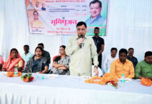 विकास की नींव रखने वाले हाथों का सम्मान: श्रमिक सम्मेलन में योजनाओं की सौगात से खिले श्रमिकों के चेहरे…..