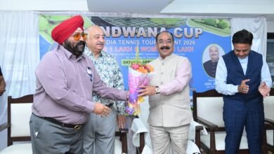 खेल और खिलाड़ियों को आगे बढ़ाने टूर्नामेंट आवश्यक : उप मुख्यमंत्री अरुण साव…. खेल और खिलाड़ियों को आगे बढ़ाने टूर्नामेंट आवश्यक : उप मुख्यमंत्री अरुण साव….