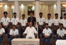 धमतरी के विद्यार्थियों ने किया लोकभवन का भ्रमण : राज्यपाल रमेन डेका से की आत्मीय मुलाकात……