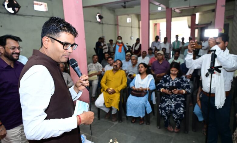 रायगढ़ में पहाड़ मंदिर समिति की बैठक में शामिल हुए वित्त मंत्री ओपी चौधरी…..