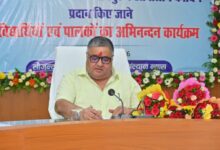 ओजस्वी सरगुजा : सपनों को मिलेगी नई उड़ान, 55 मेधावी विद्यार्थी नीट-जेईई की तैयारी हेतु रायपुर रवाना- मंत्री राजेश अग्रवाल….