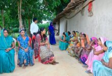 मंत्री लक्ष्मी राजवाड़े ने किया जनसंपर्क, ग्रामीणों की समस्याओं के त्वरित समाधान के दिए निर्देश…..