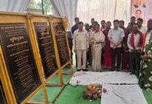उद्योग मंत्री लखनलाल देवांगन ने किया कोरबा नगर निगम के विभिन्न वार्डों में विकास कार्यों का भूमिपूजन…. उद्योग मंत्री लखनलाल देवांगन ने किया कोरबा नगर निगम के विभिन्न वार्डों में विकास कार्यों का भूमिपूजन….