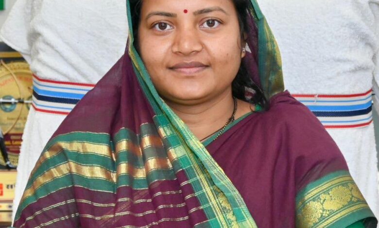 सुपोषण वृक्ष-मुनगा’ बनेगा जनआंदोलन : महिला एवं बाल विकास मंत्री लक्ष्मी राजवाड़े ने जनप्रतिनिधियों से किया व्यापक पौधरोपण का आह्वान….. सुपोषण वृक्ष-मुनगा’ बनेगा जनआंदोलन : महिला एवं बाल विकास मंत्री लक्ष्मी राजवाड़े ने जनप्रतिनिधियों से किया व्यापक पौधरोपण का आह्वान…..